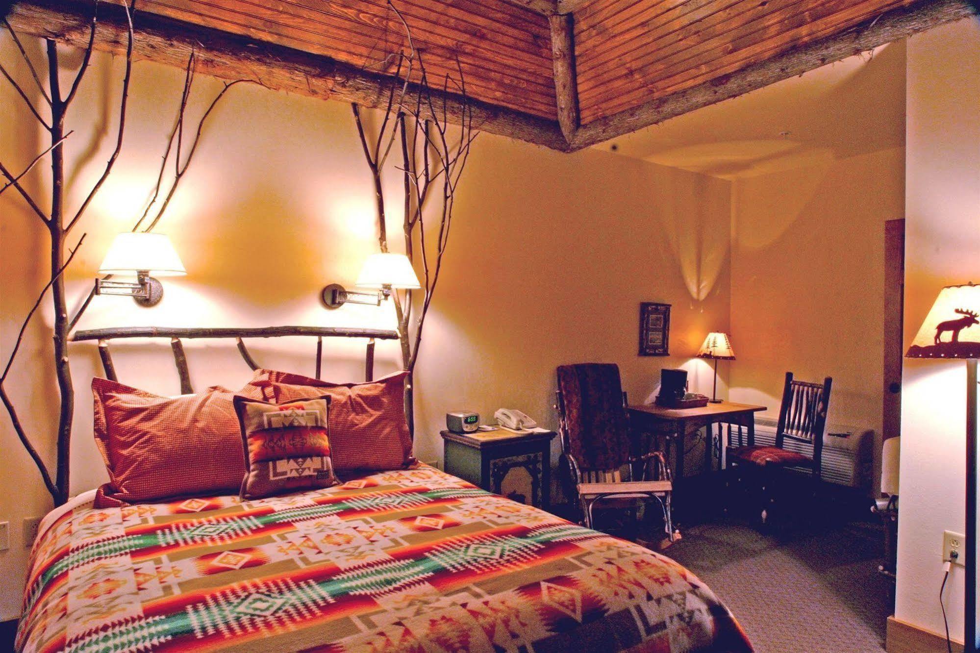 Finger Lakes Lodging Сканителс Экстерьер фото